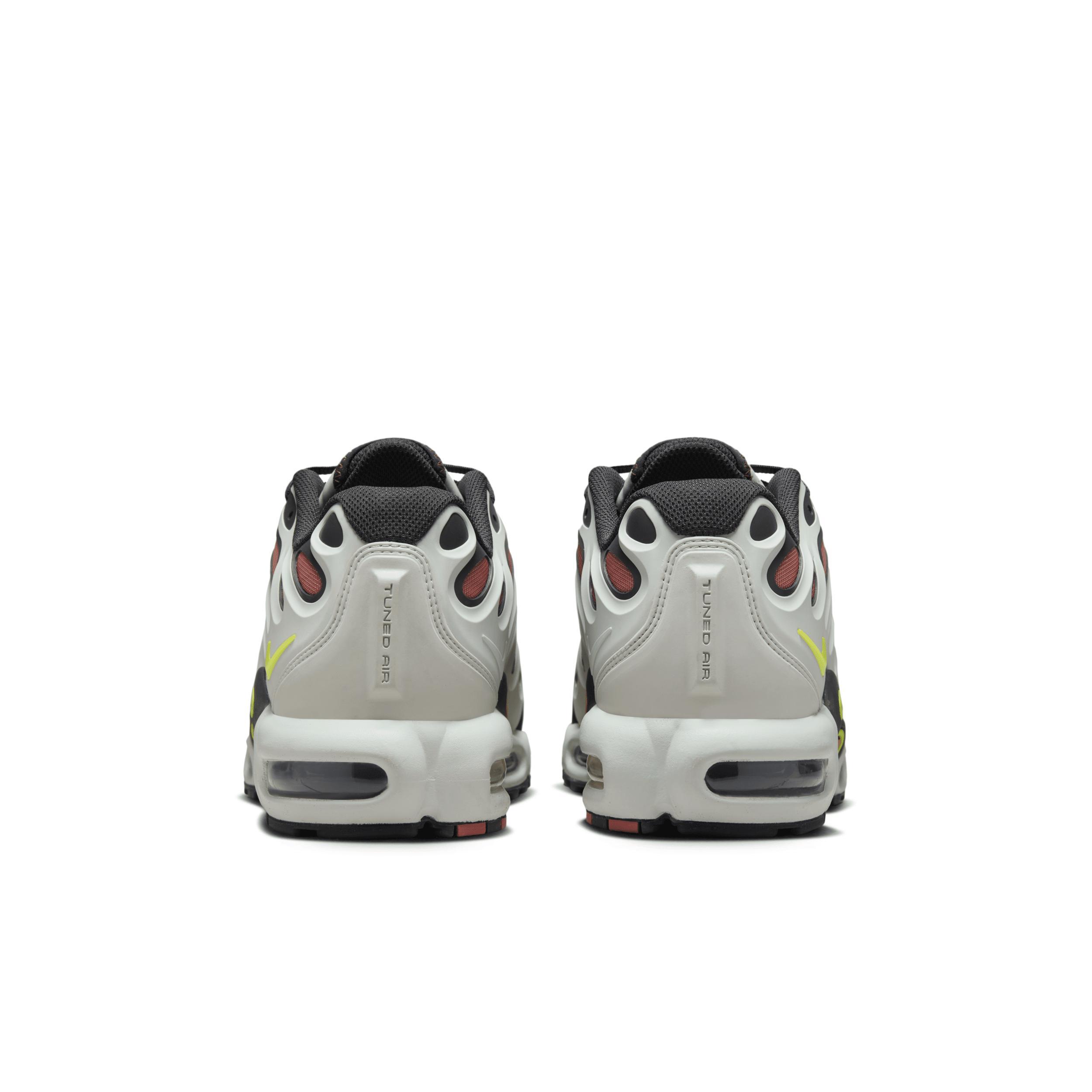 Nike Men's Air Max Plus Drift Shoes Product Image