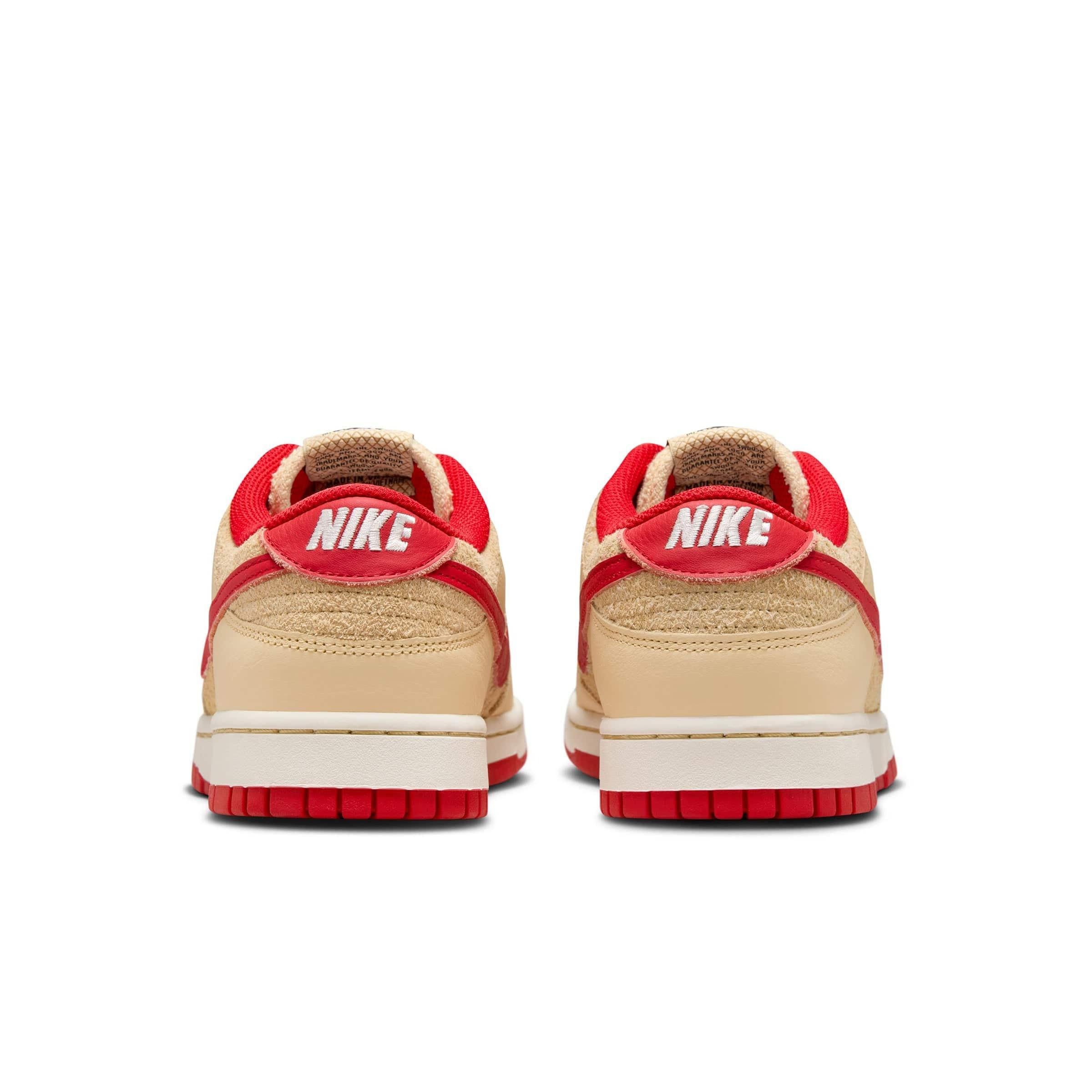 DUNK LOW RETRO SE Male Product Image