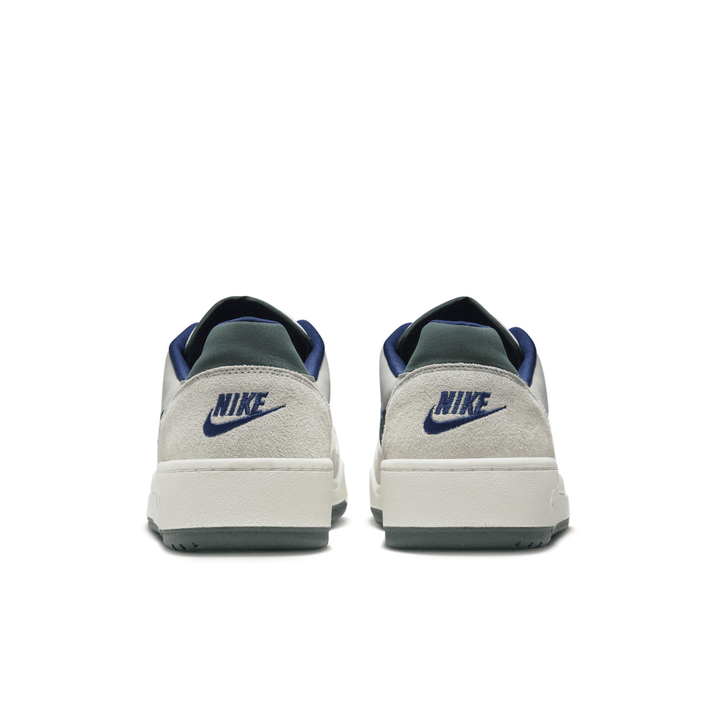 Nike Men's Full Force Low Shoes Product Image