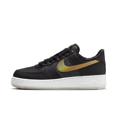 Nike Men's Air Force 1 '07 Premium Shoes Product Image