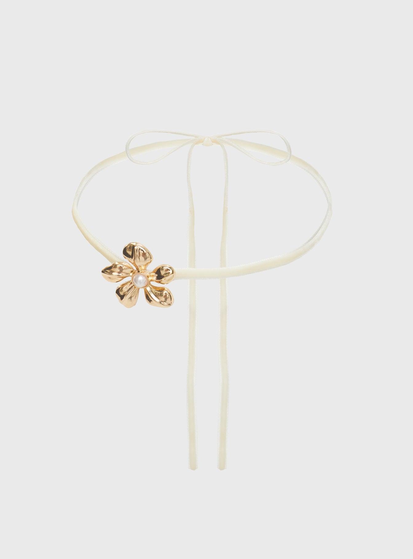 Finlie Tie Flower Choker Gold Product Image