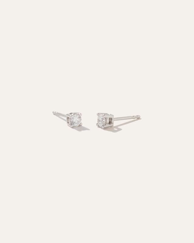 14K Gold Classic Round Studs 0.18 Carat Product Image