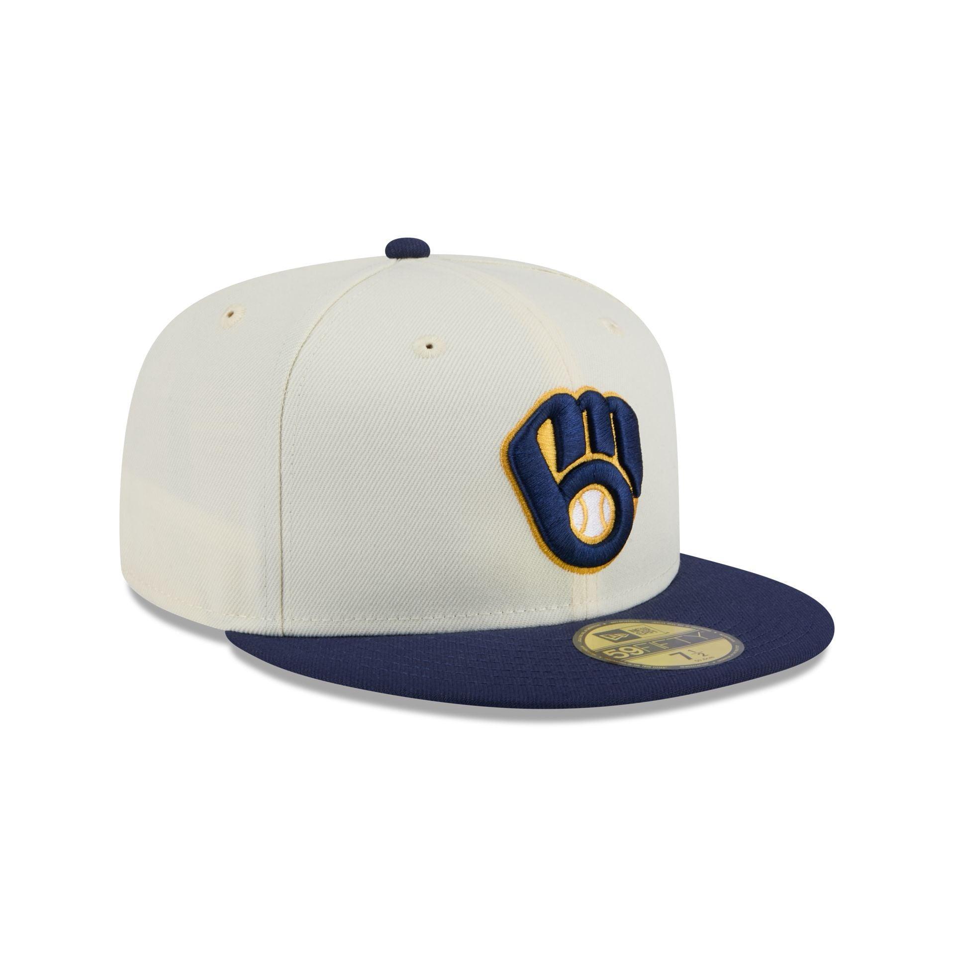 Milwaukee Brewers Chrome 59FIFTY Fitted Hat Male Product Image