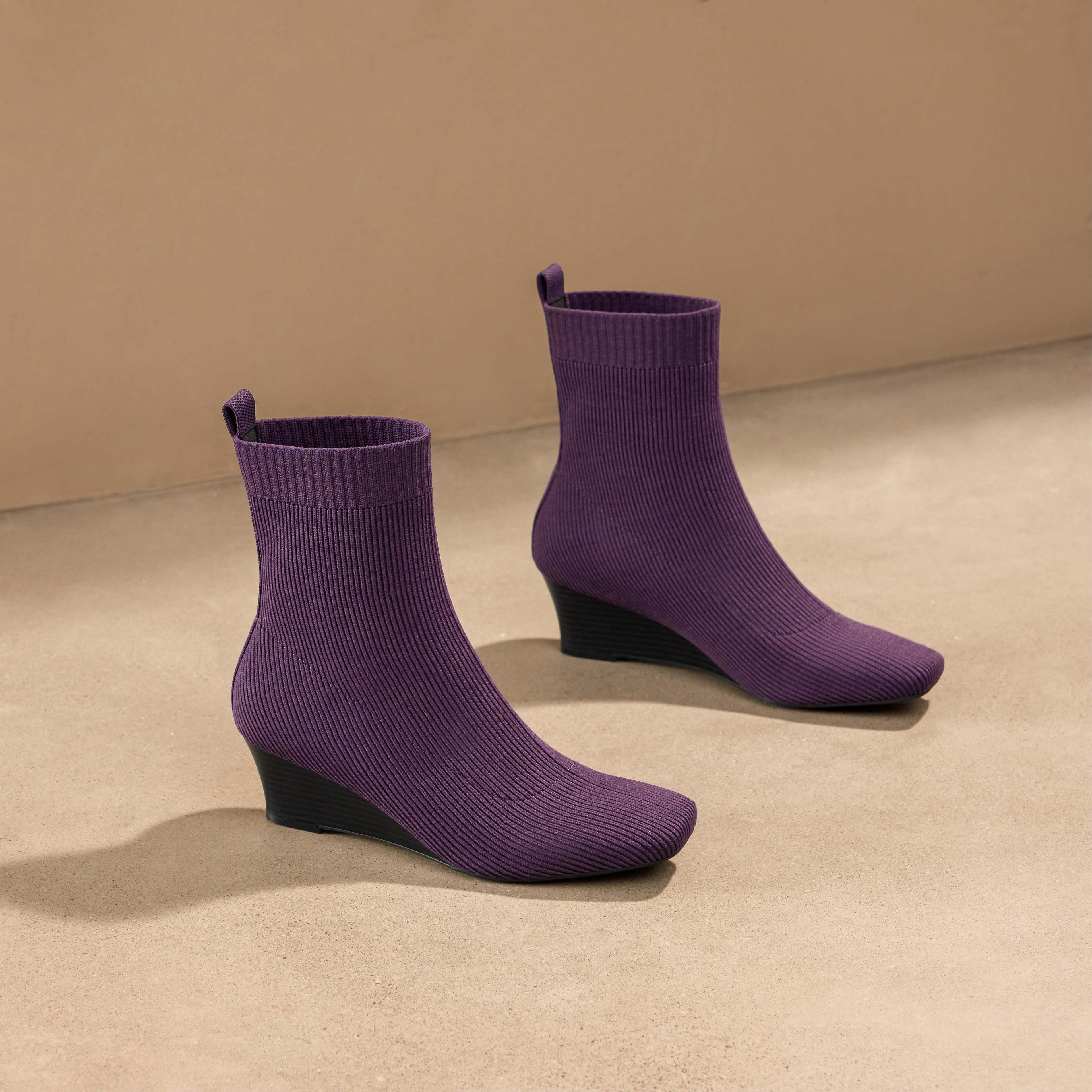 Square-Toe Water-Repellent Boots (Margot Wedge Bootie) Product Image