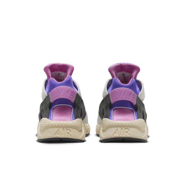 Nike Men's Air Huarache Premium Shoes Product Image