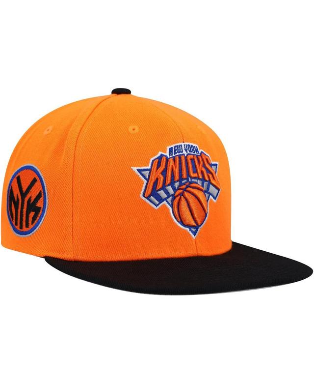 Mens Mitchell & Ness /Black New York Knicks Side Core 2.0 Snapback Hat Product Image