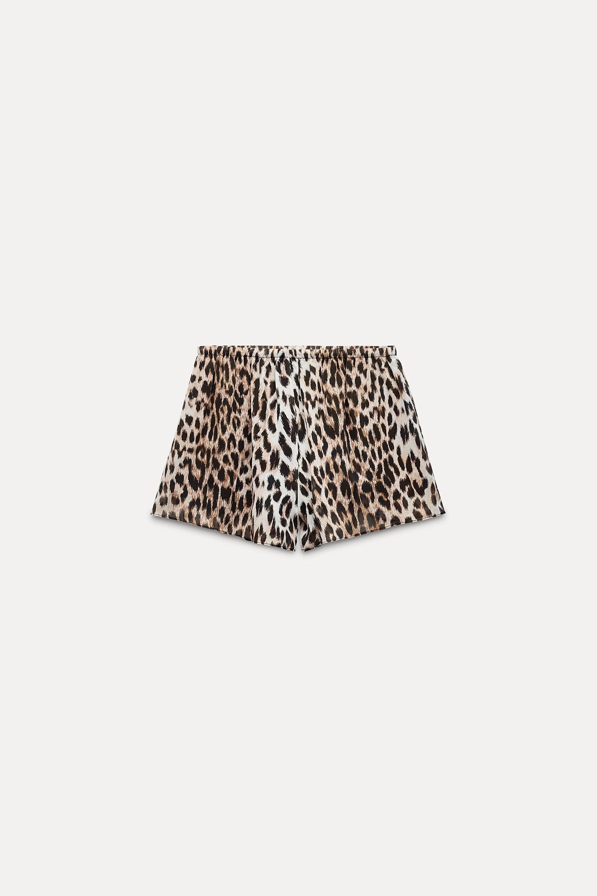 ZW COLLECTION ANIMAL PRINT SHORTS Product Image