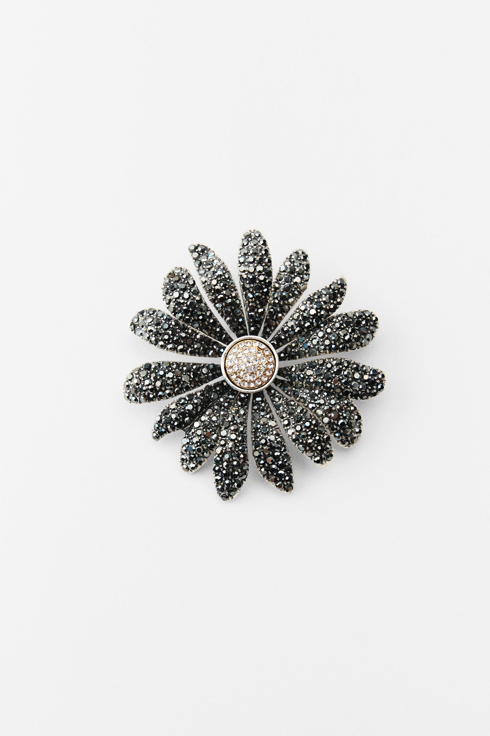 RHINESTONE FLOWER BROOCH Product Image