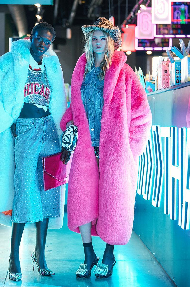 DAYANNE FAUX FUR TRENCH IN FUCHSIA Product Image