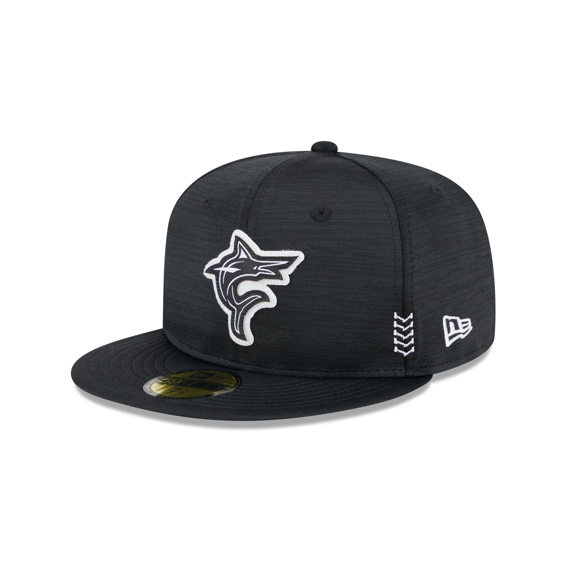 Miami Marlins 2024 Clubhouse Black 59FIFTY Fitted Hat Male Product Image