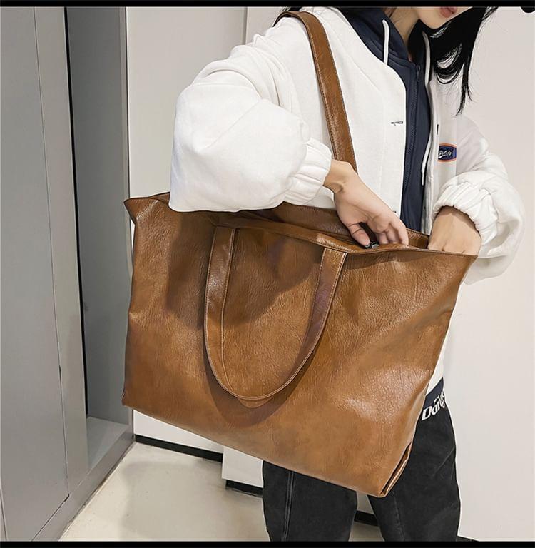 Plain Faux Leather Tote Bag Product Image