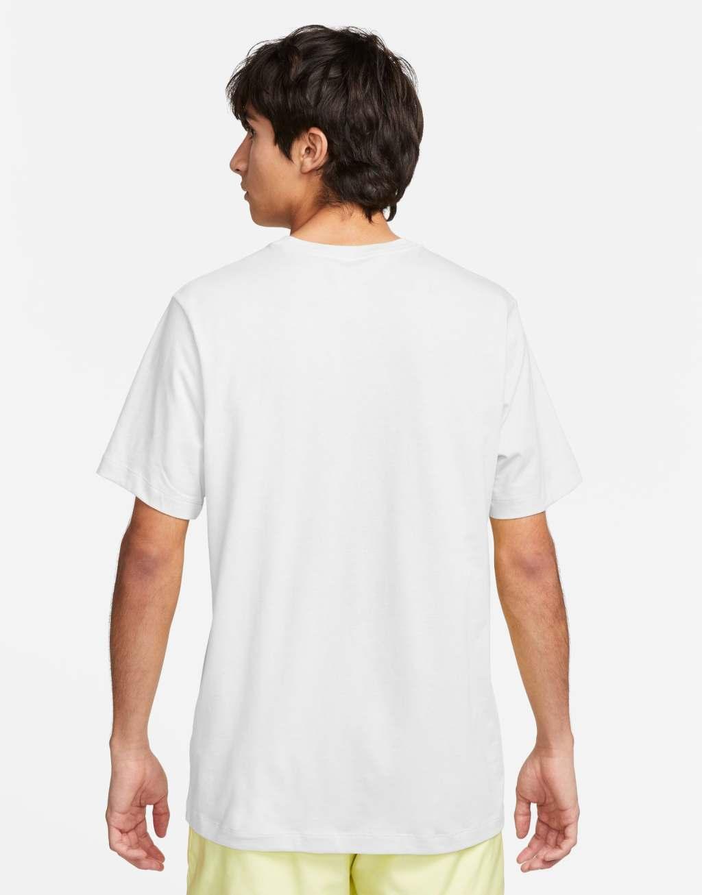 Mens Nike Sportswear Club T-Shirt Product Image