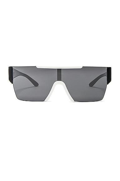 Burberry Square Sunglasses Black.. Product Image