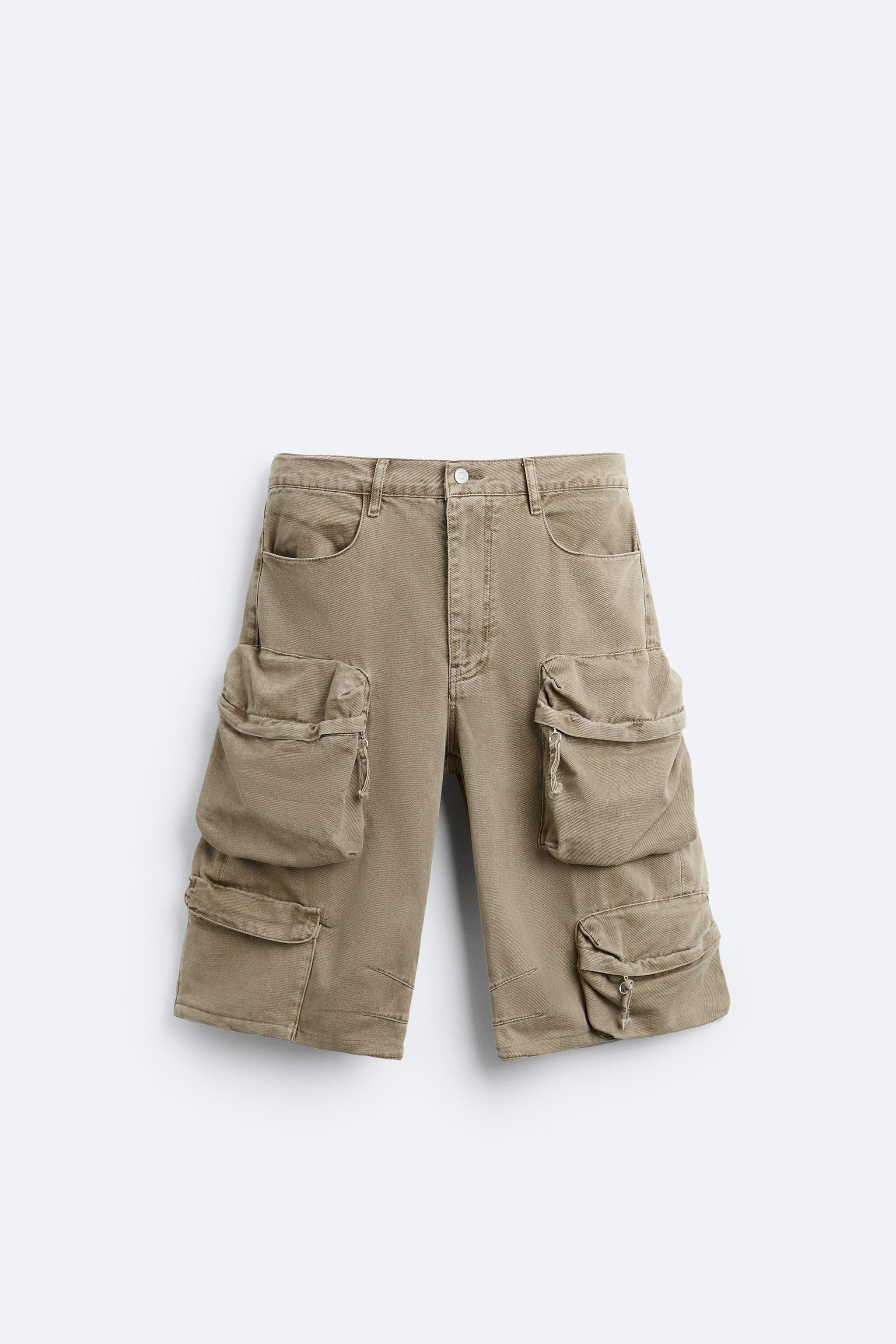 CARGO POCKET DENIM SHORTS Product Image