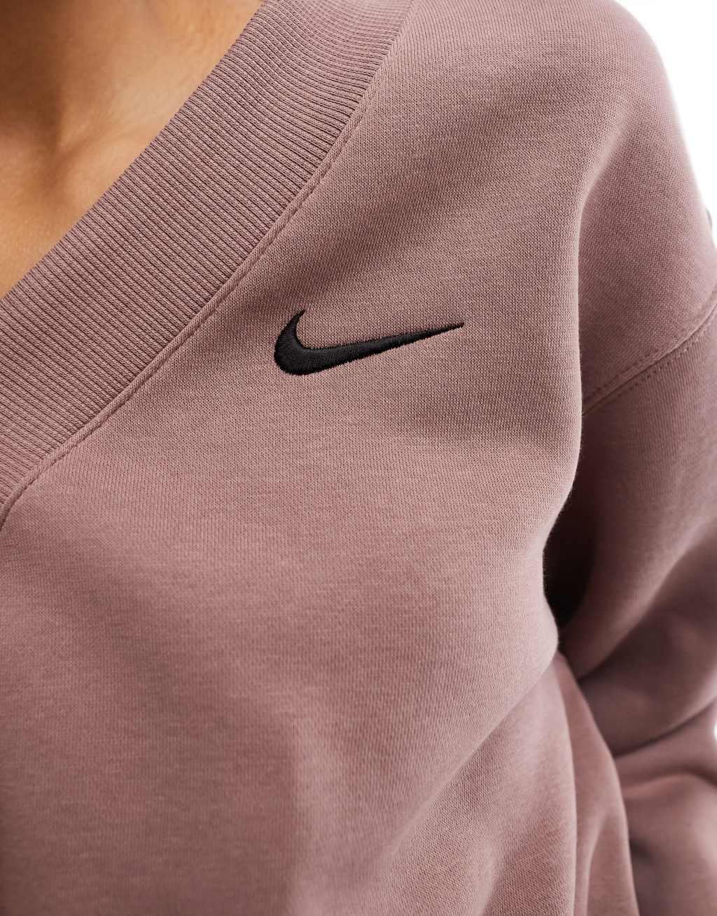 Nike mini swoosh v-neck cropped sweatshirt in smokey mauve Product Image