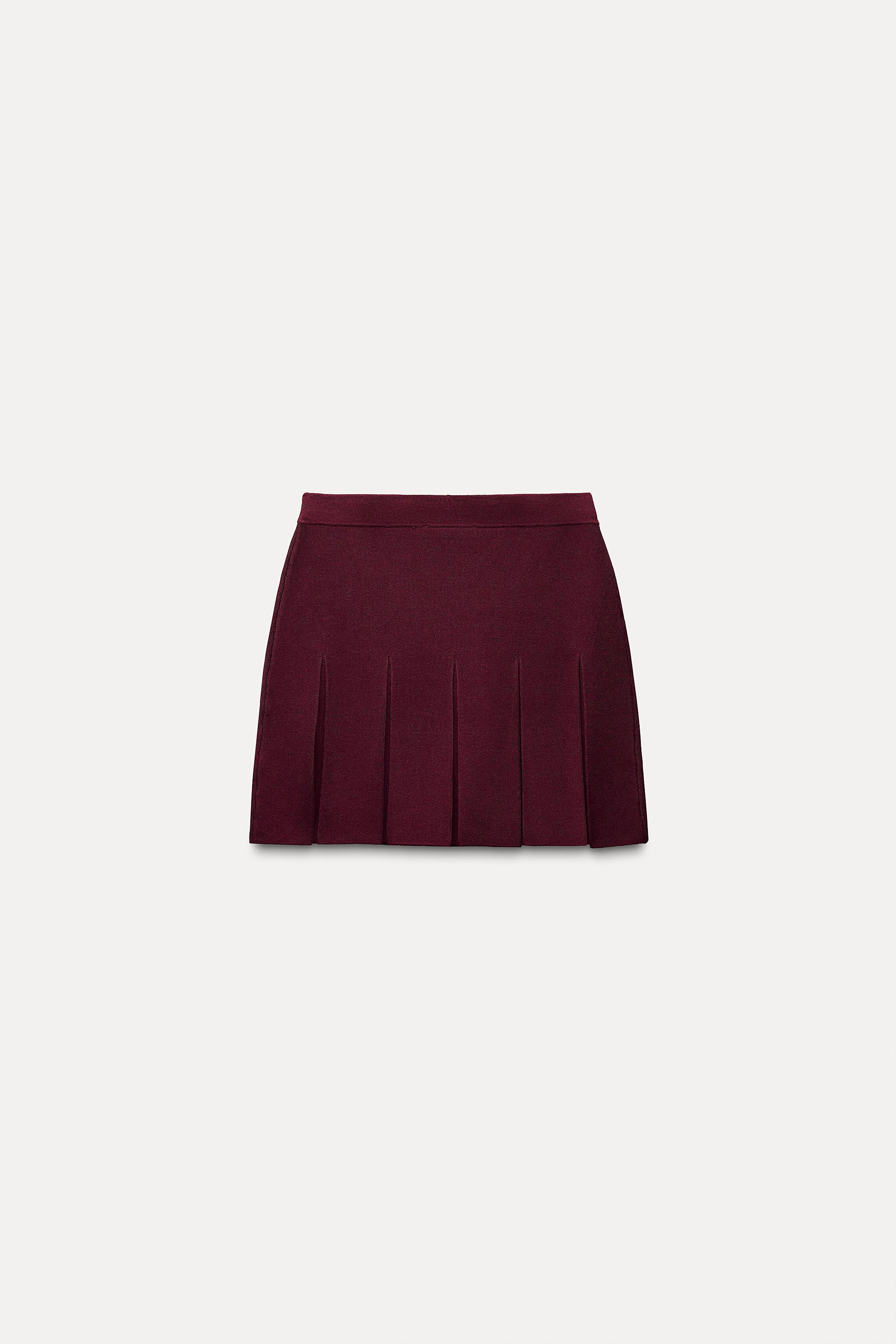 BOX PLEAT KNIT MINI SKIRT Product Image