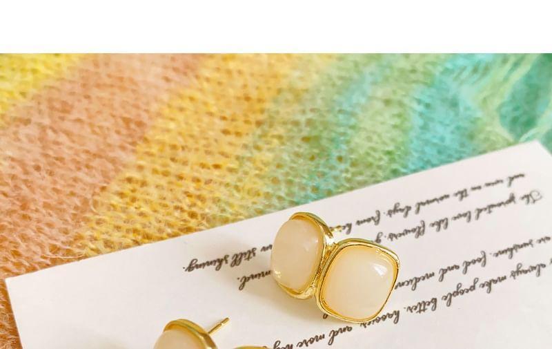 Faux Gemstone Alloy Stud Earring Product Image