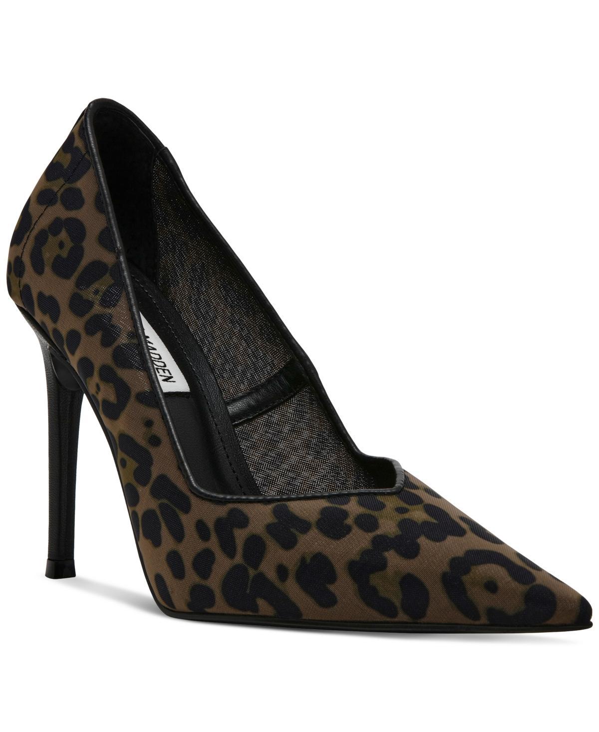 Steve Madden Womens Raz Pumps Product Image