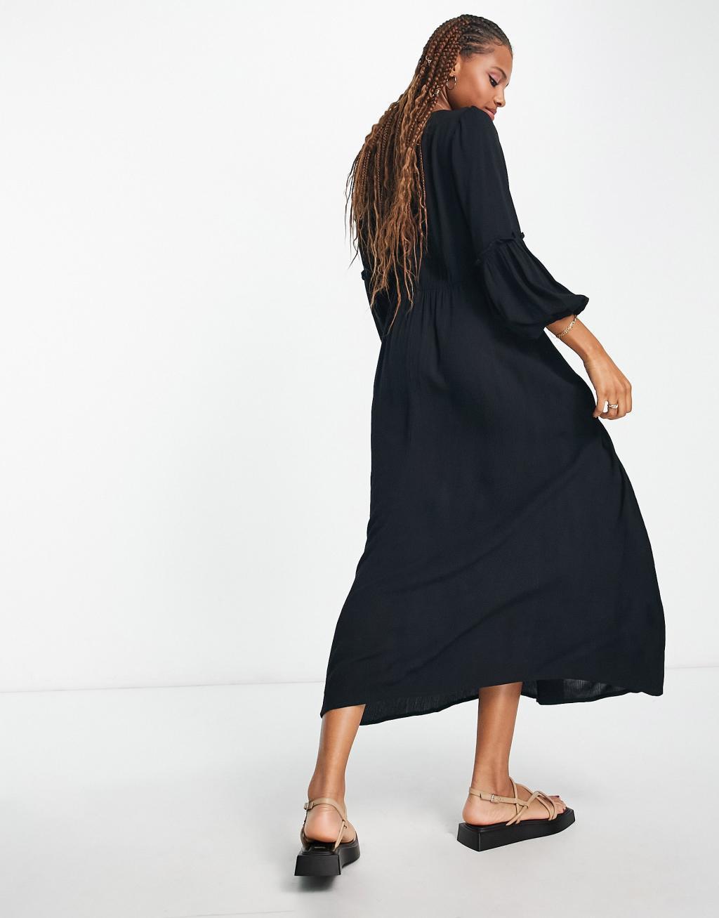 Iisla & Bird kimono beach maxi summer dress in black  Product Image