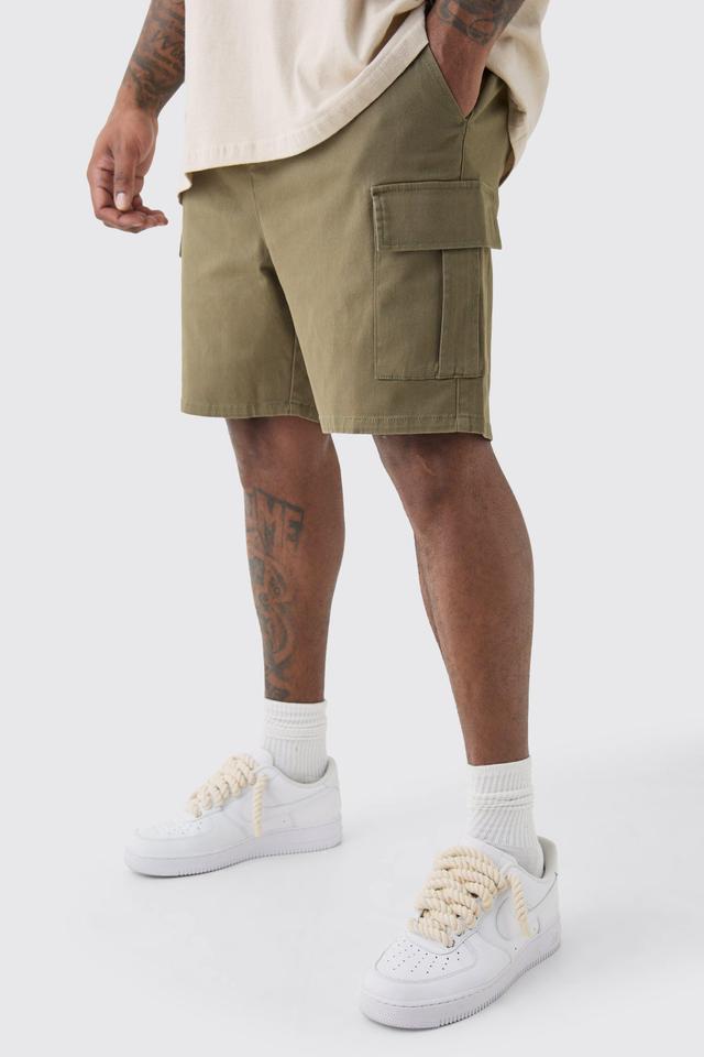 Plus Elasticated Waist Khaki Skinny Fit Cargo Shorts | boohooMAN USA Product Image