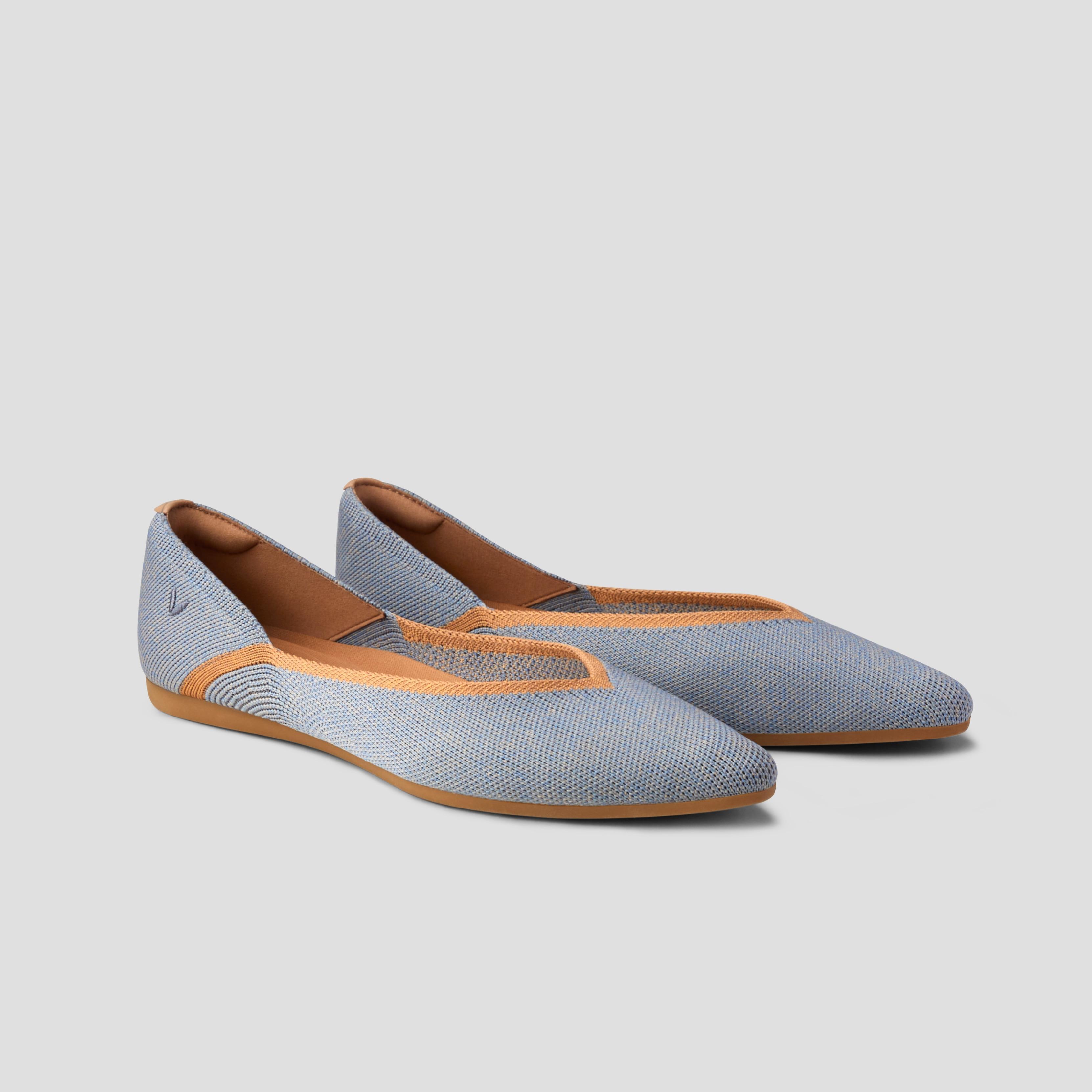 Pointed-Toe V-Cut Flats (Vienna 2.0) product image