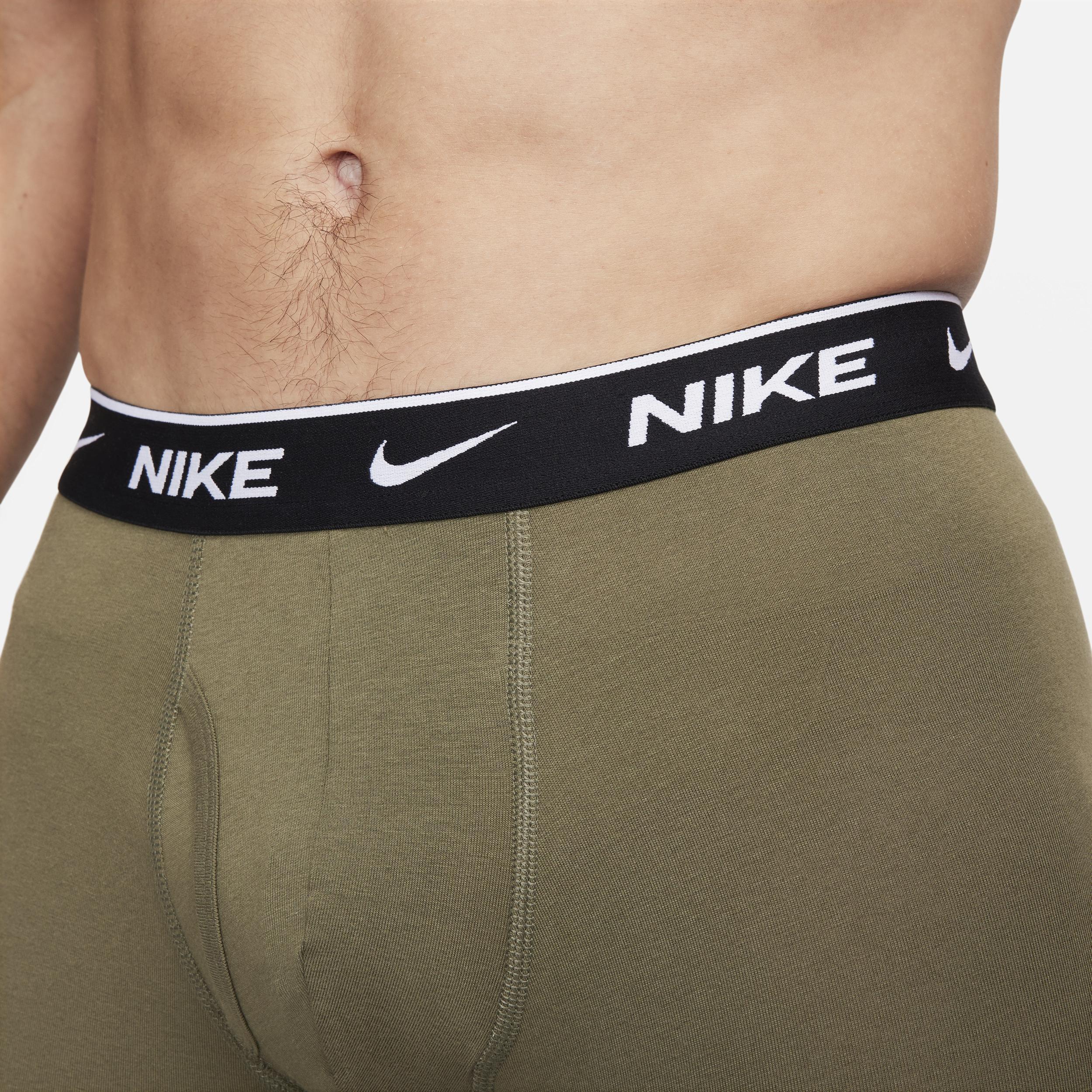 Nike Dri-FIT Essential 3-Pack Stretch Cotton Boxer Briefs Product Image