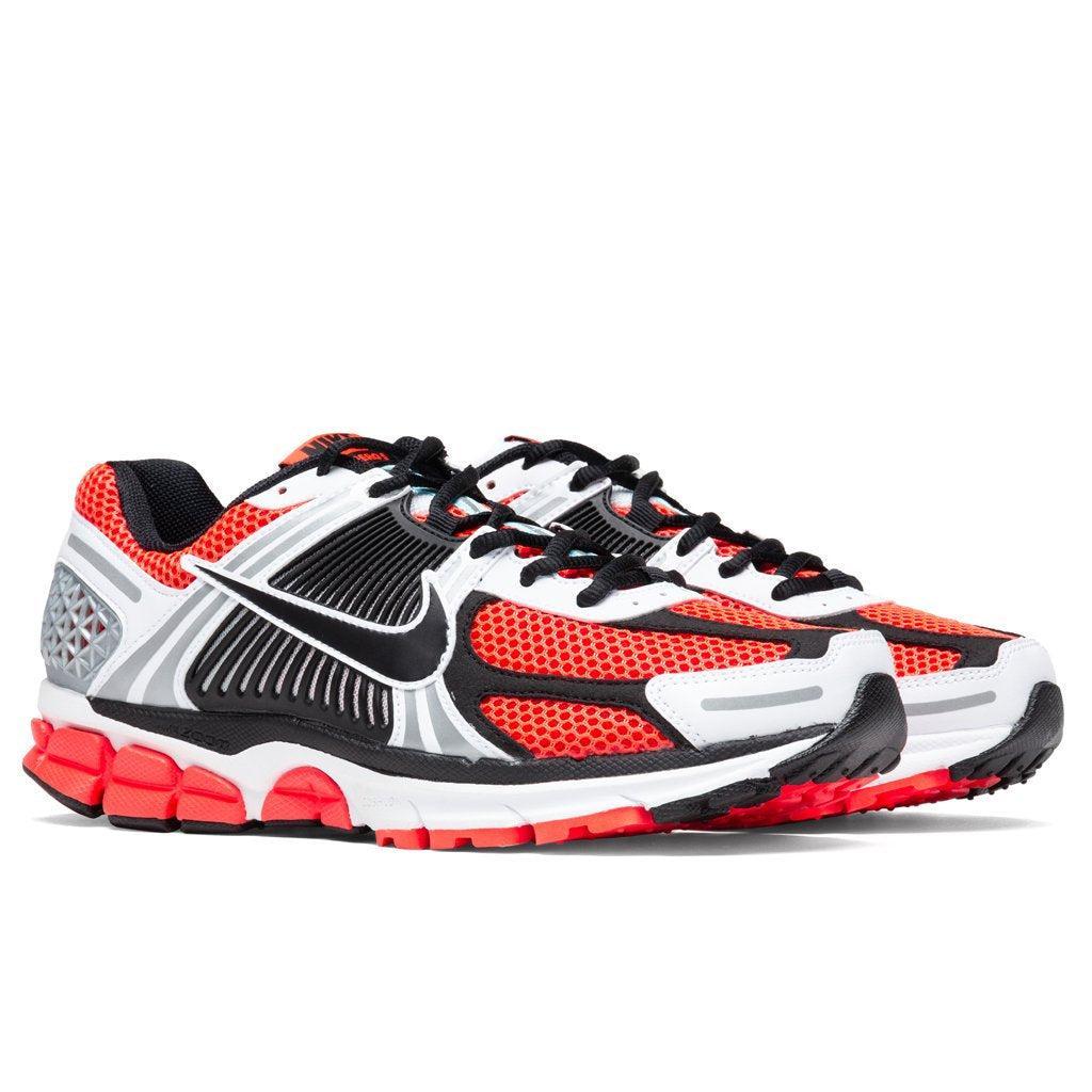 Zoom Vomero 5 SE - Bright Crimson/Black Male Product Image