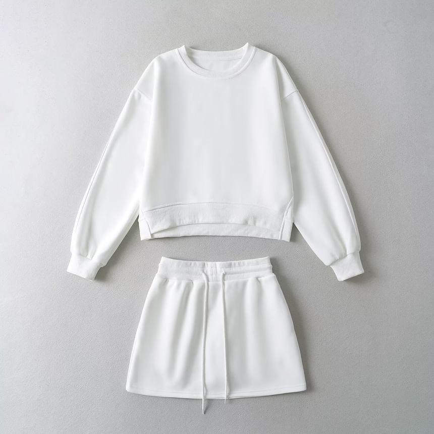 Crewneck Two Tone Pullover / Drawstring Waist Mini Skirt Product Image