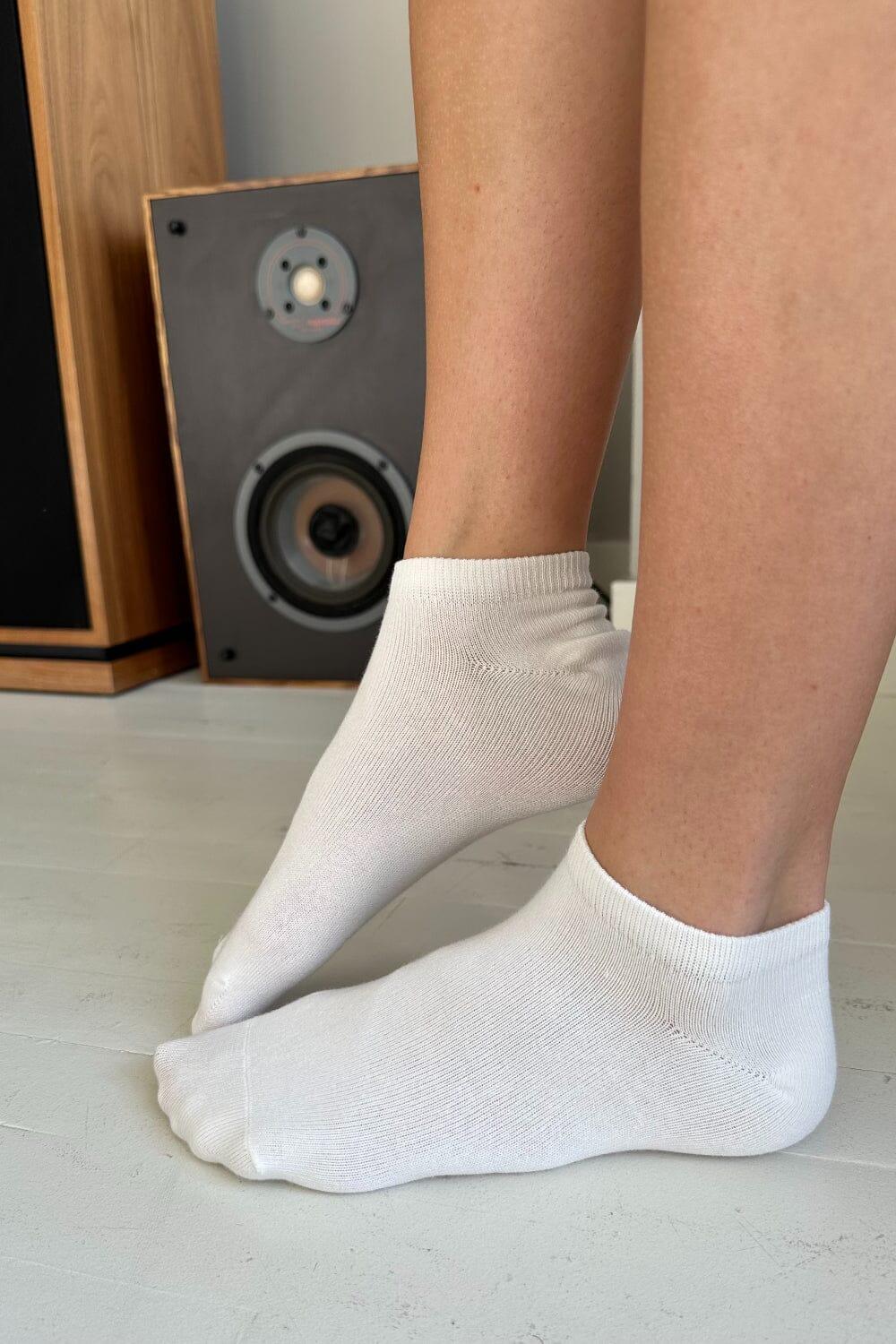 Basic Ankle Socks Product Image