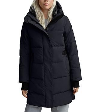 Canada Goose Bennett Water Resistant 625 Fill Power Down Parka Product Image