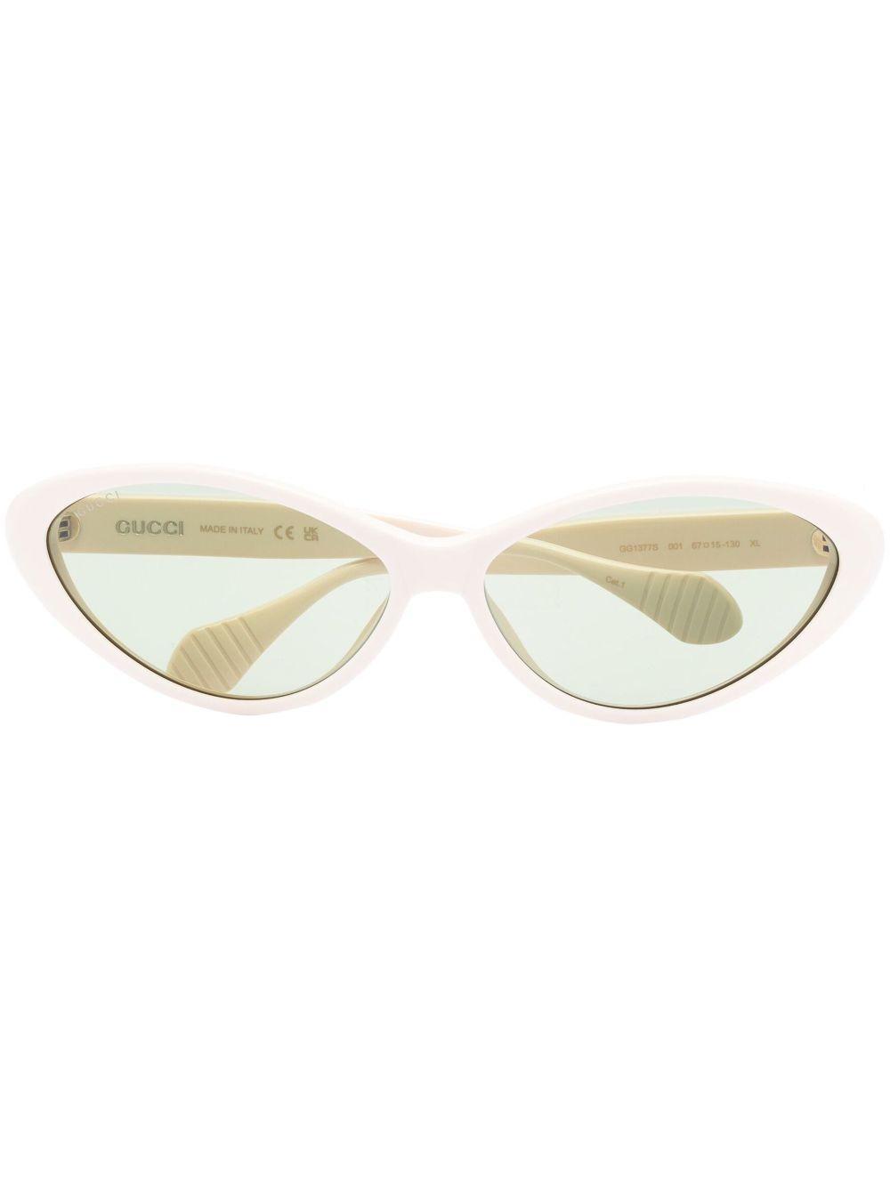 Cat-eye Frame Sunglasses In 白色 product image