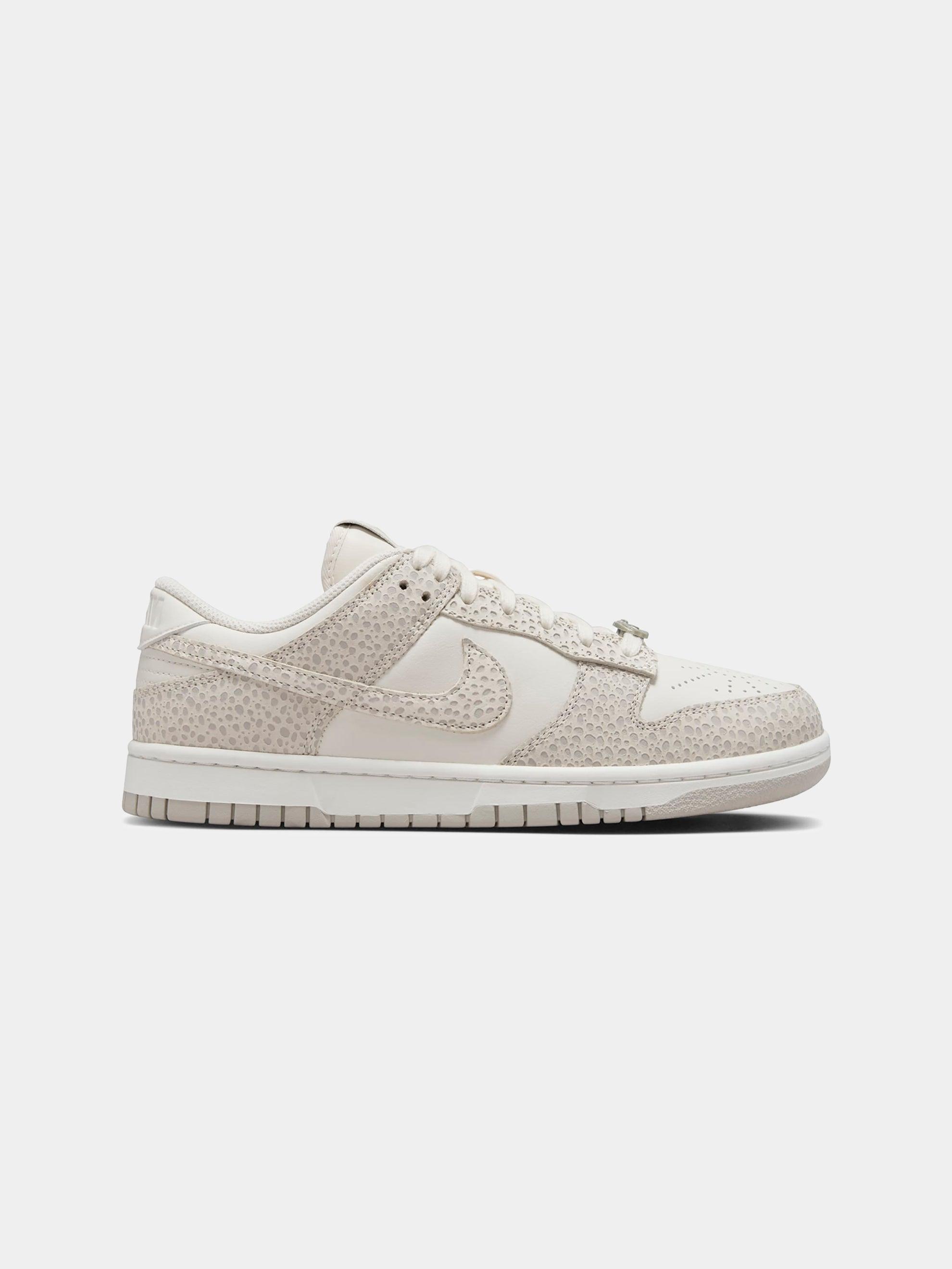 W Nike Dunk Low Premium (Phantom/Photon Dust/Lt. Smoke Grey) Product Image