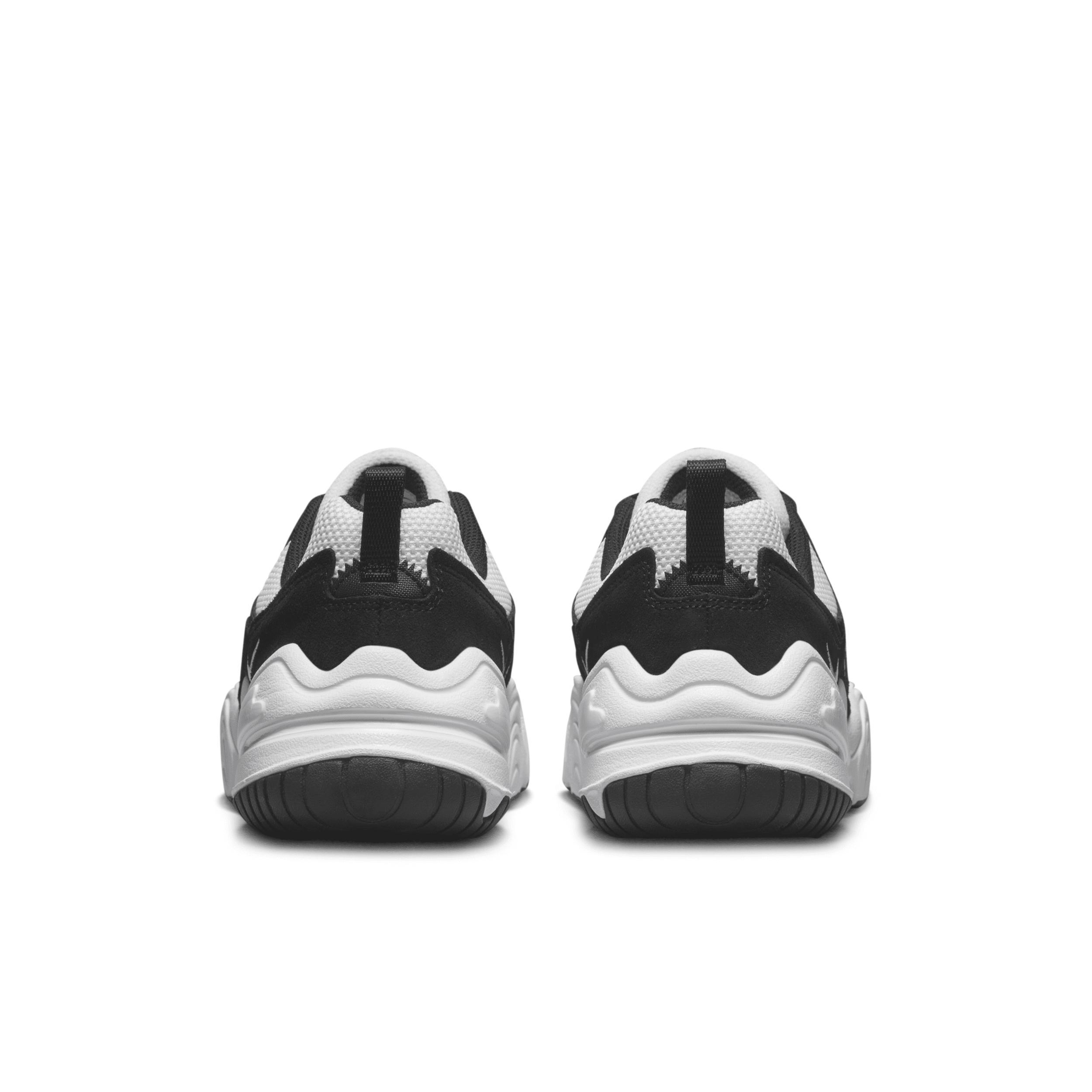 Nike Mens Tech Hera Shoes Product Image