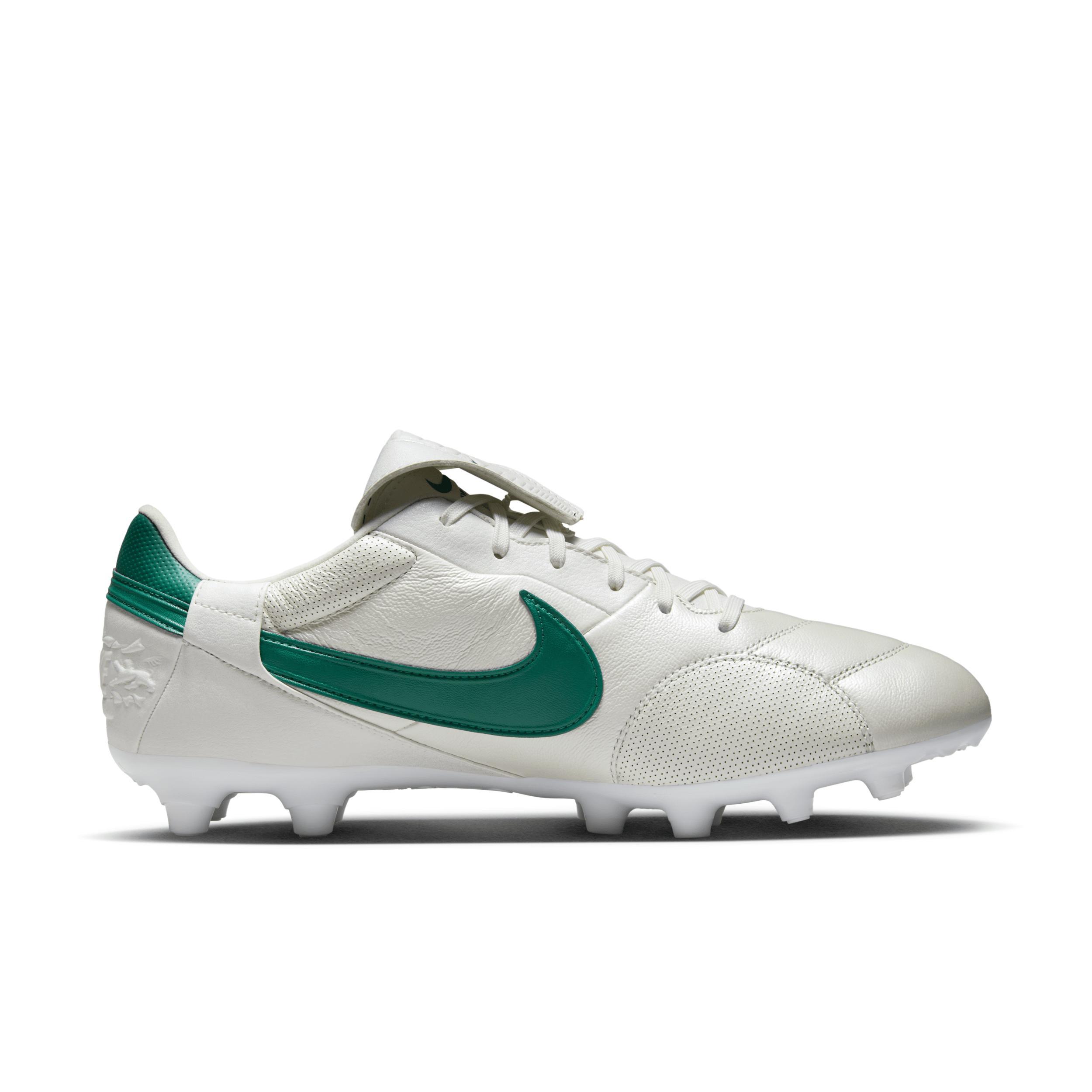 Nike Men's Premier 3 FG Low-Top Soccer Cleats Product Image