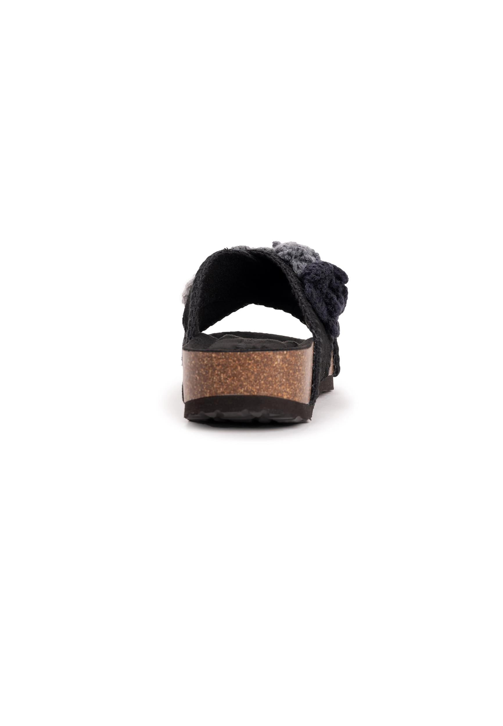 MUK LUKS Womens Penelope Cross Strap Sandal Product Image