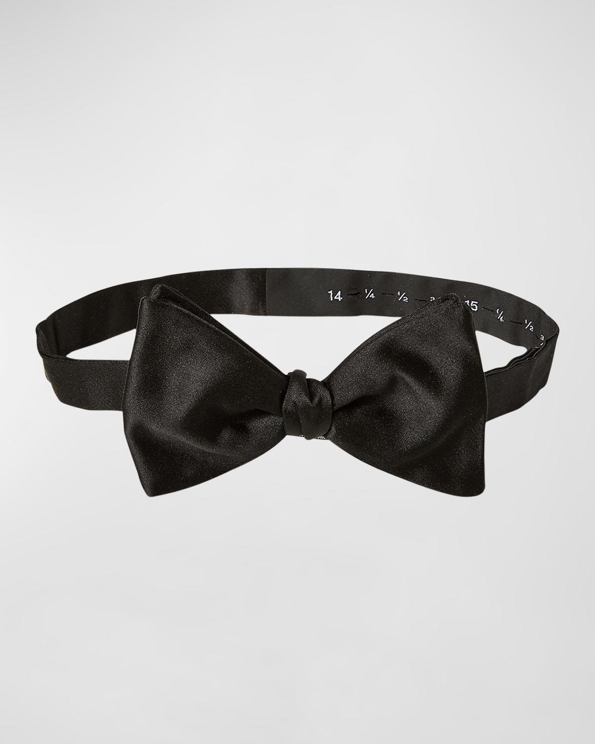 Men's Pre-Tied Silk Bow Tie Product Image