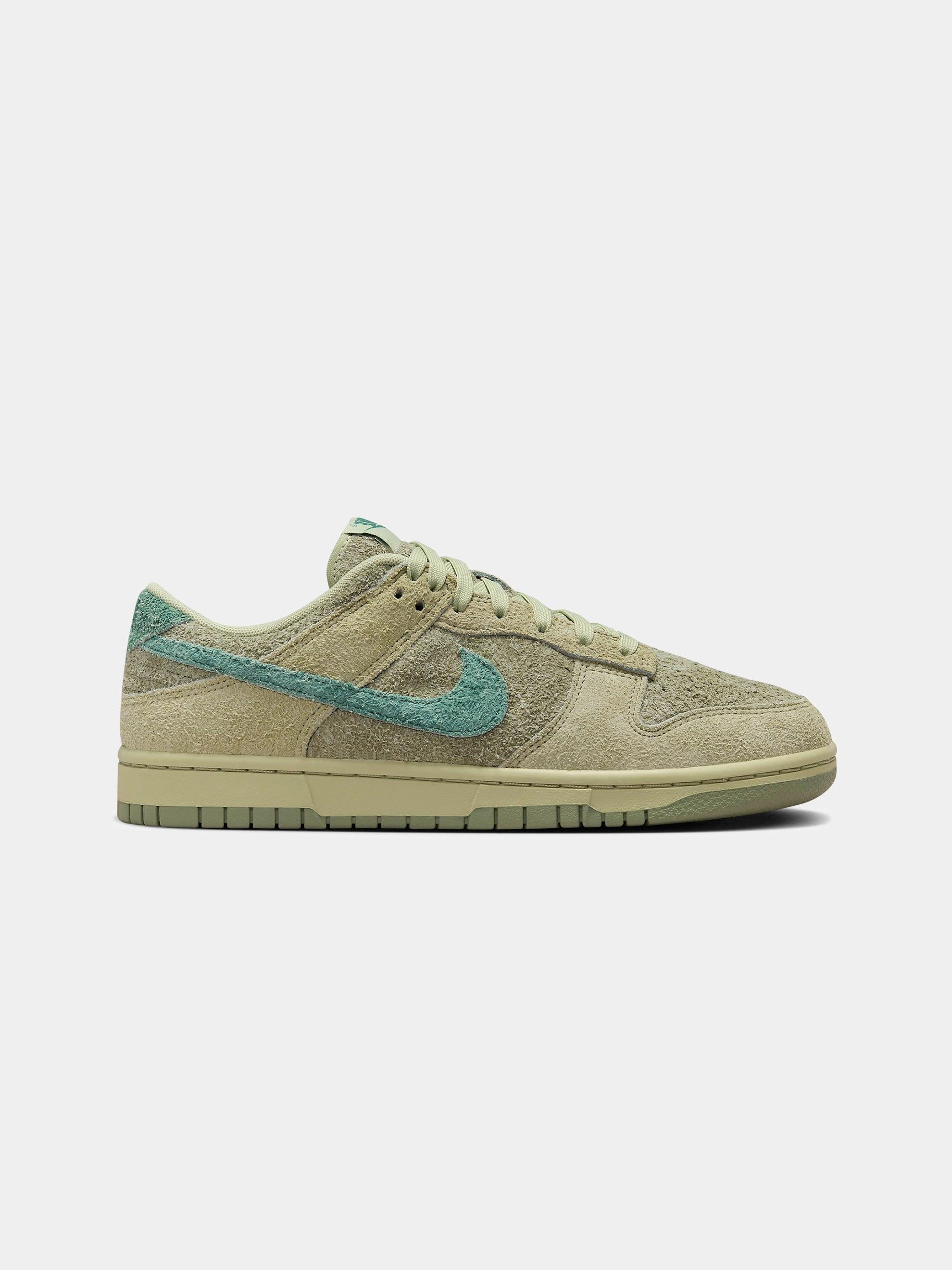 W Nike Dunk Low (Olive Aura/Bicoastal/Oil Green) Product Image