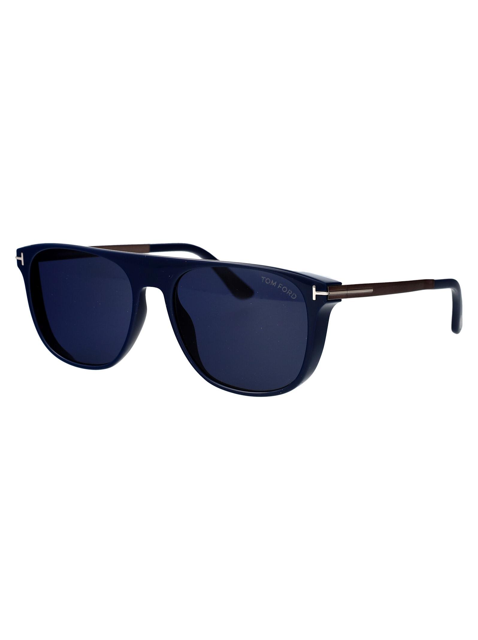 TOM FORD Sunglasses In 90v Blu Luc / Blu Product Image