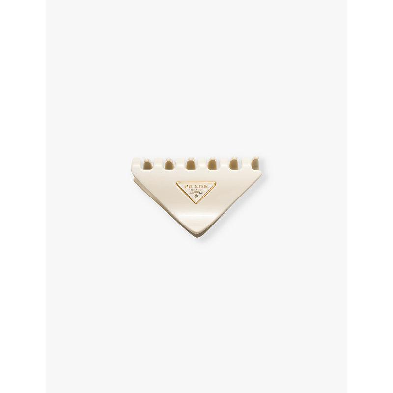 Womens Neutral Brand-plaque Triangle Acrylic Claw Clip Product Image