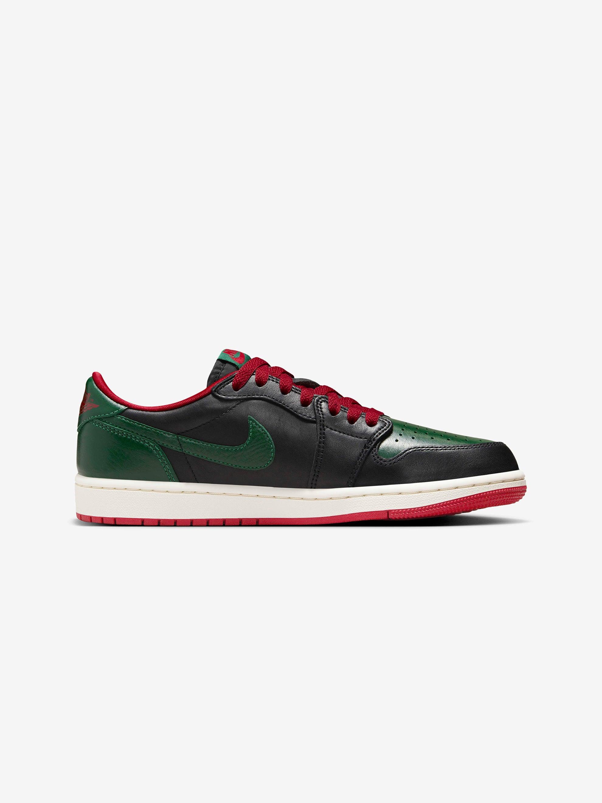 Women's Air Jordan 1 Low OG (BLACK/GORGE GREEN-VARSITY RED-SAIL) Female Product Image