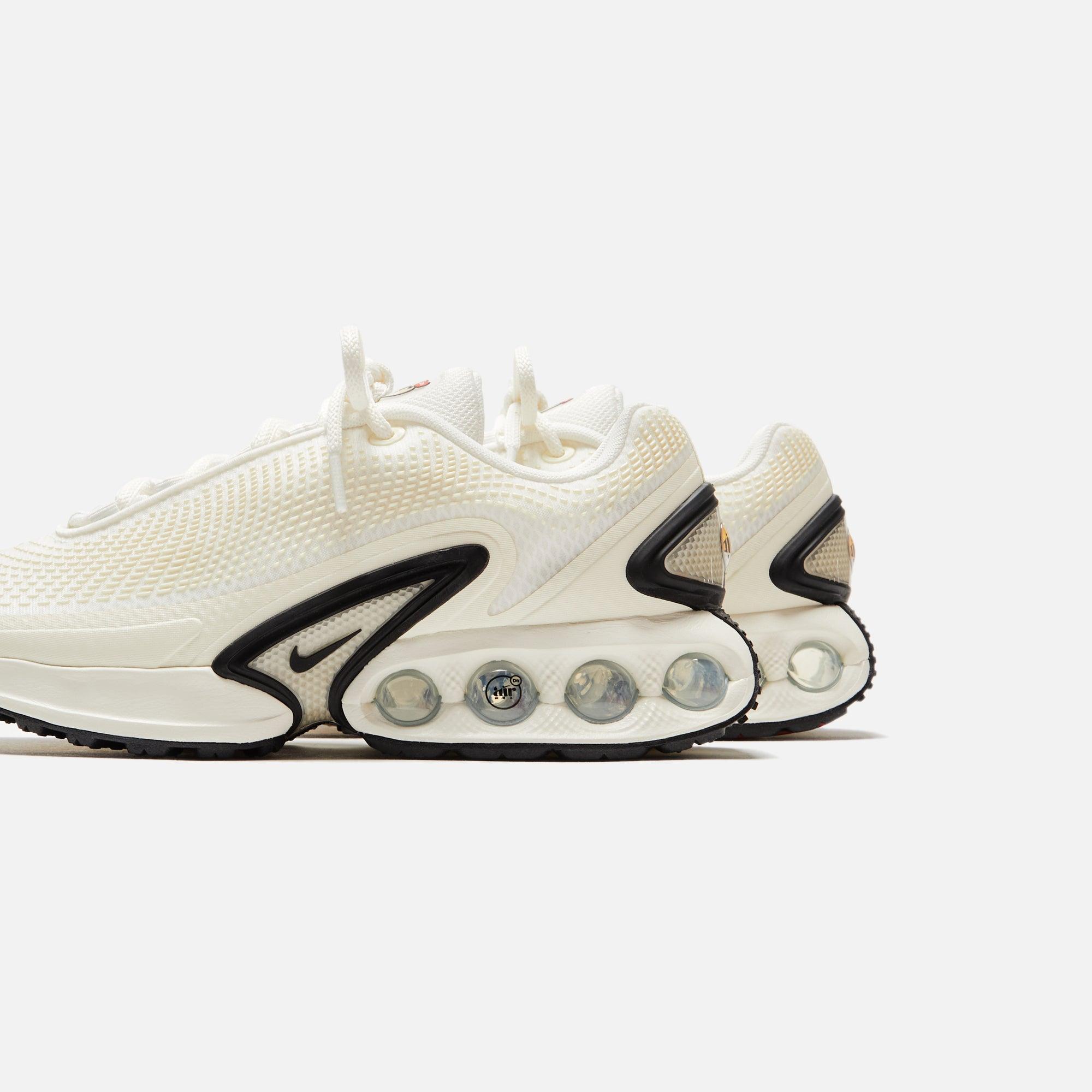 Nike WMNS Air Max DN - Sail / Black / Coconut Milk / Beach Female Product Image