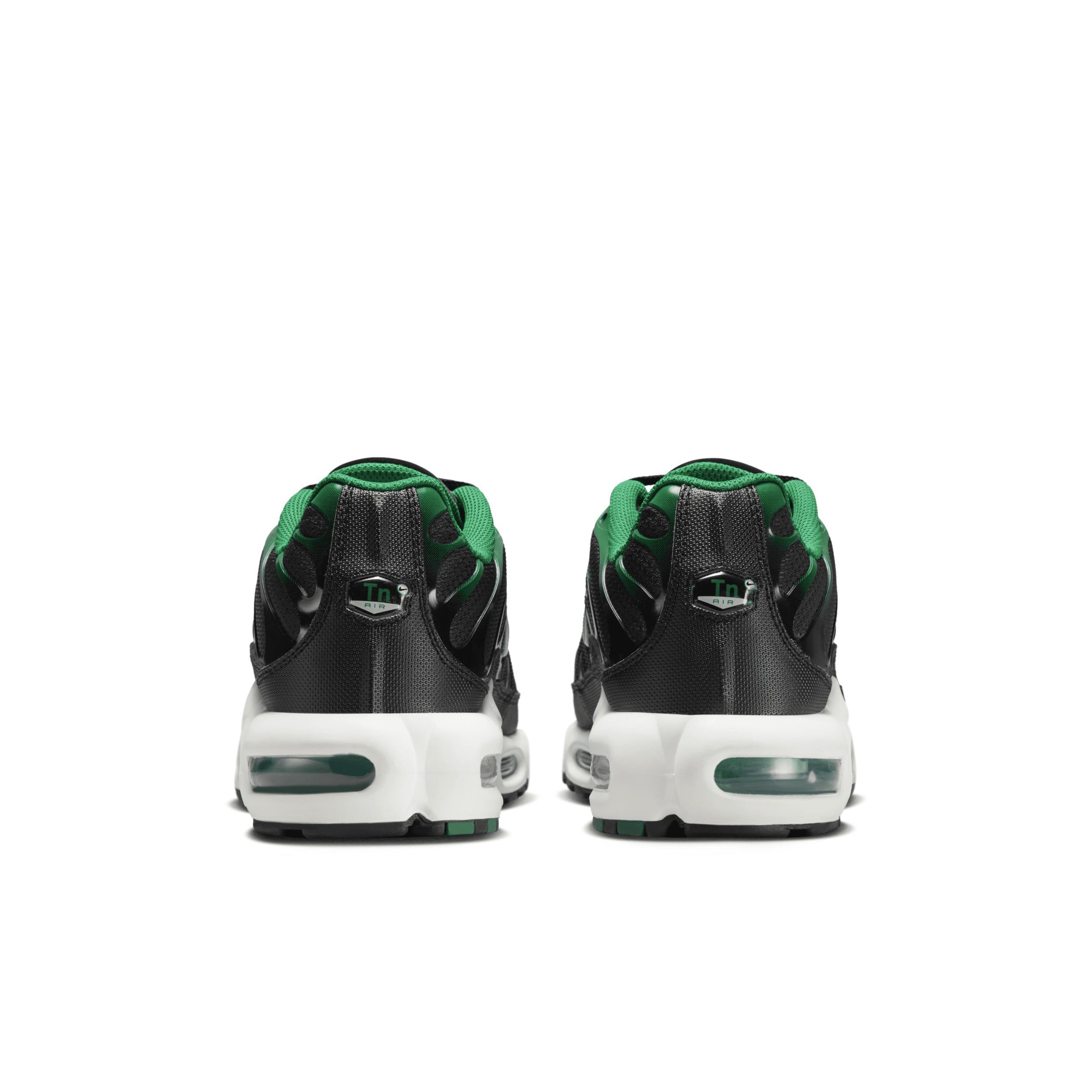 Nike Men's Air Max Plus Shoes Product Image