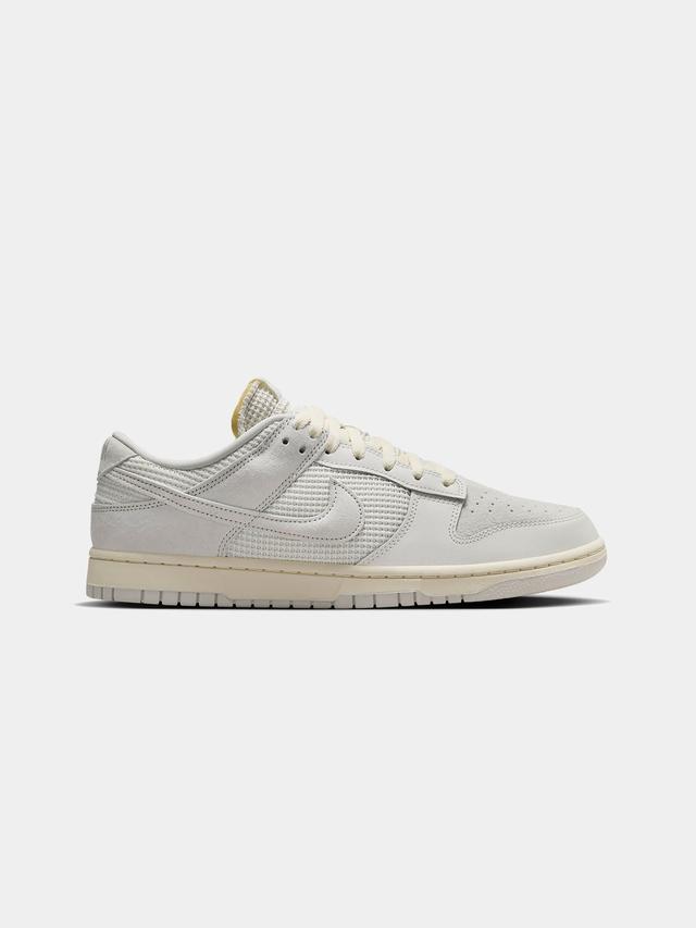 Nike Dunk Low (Phantom/Light Bone/Sail/Coconut Milk) Product Image