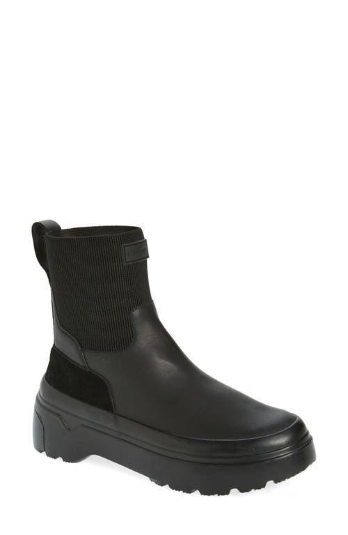 Hunter Explorer Lug Chelsea Boot Product Image