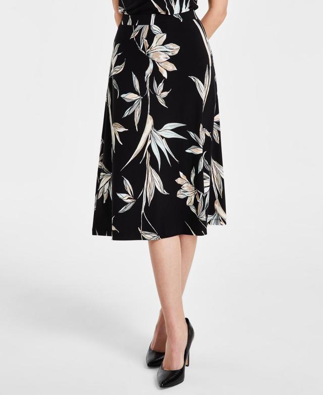 Women's Printed Flared Midi Skirt Product Image