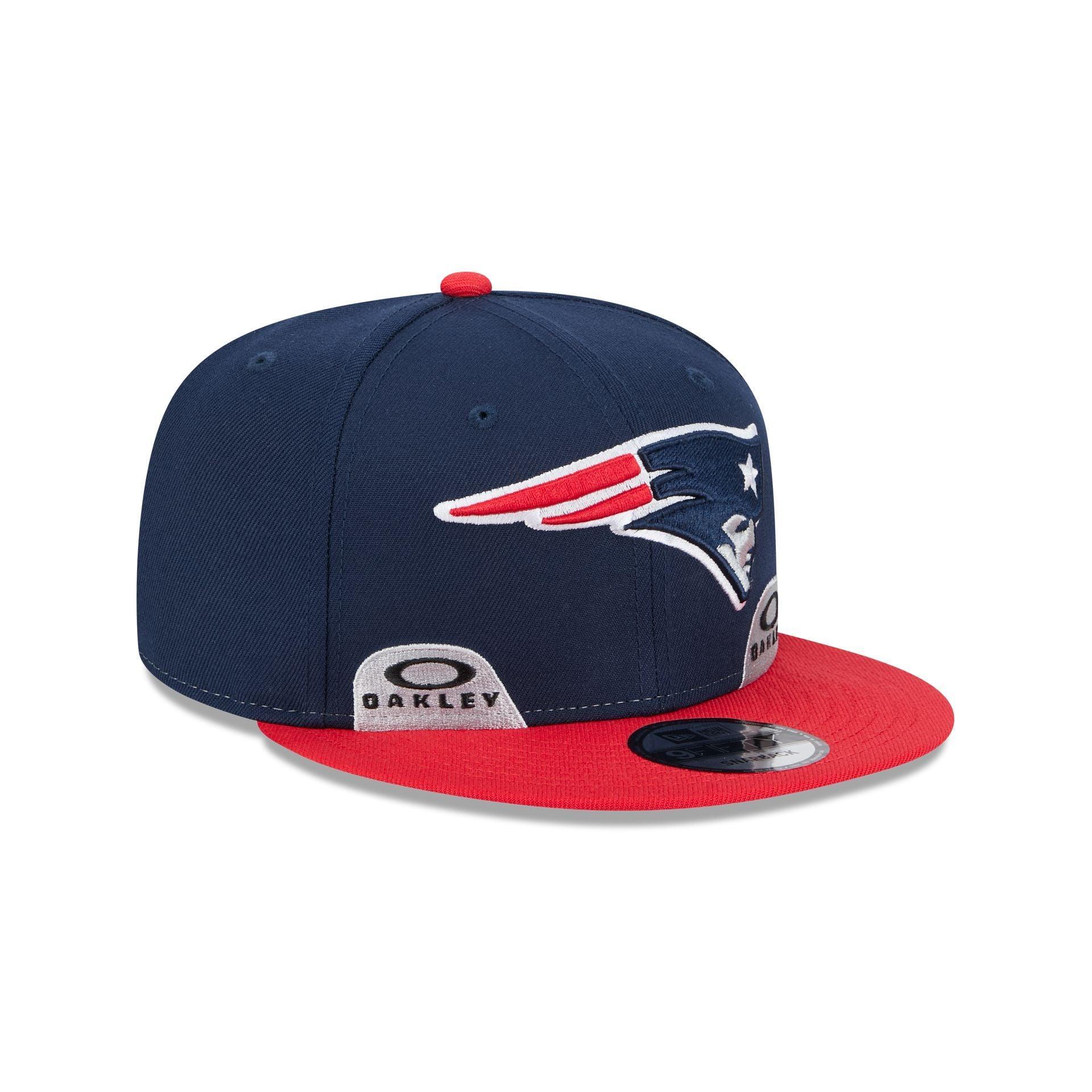 Oakley x New England Patriots 9FIFTY Snapback Hat Male Product Image