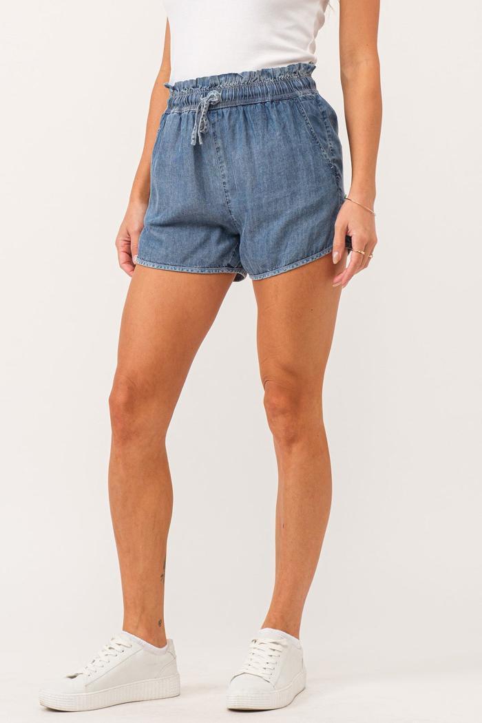 Krissy denim shorts Product Image