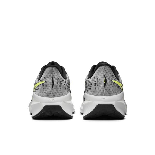 Nike Men's Vomero 17 Road Running Shoes Product Image