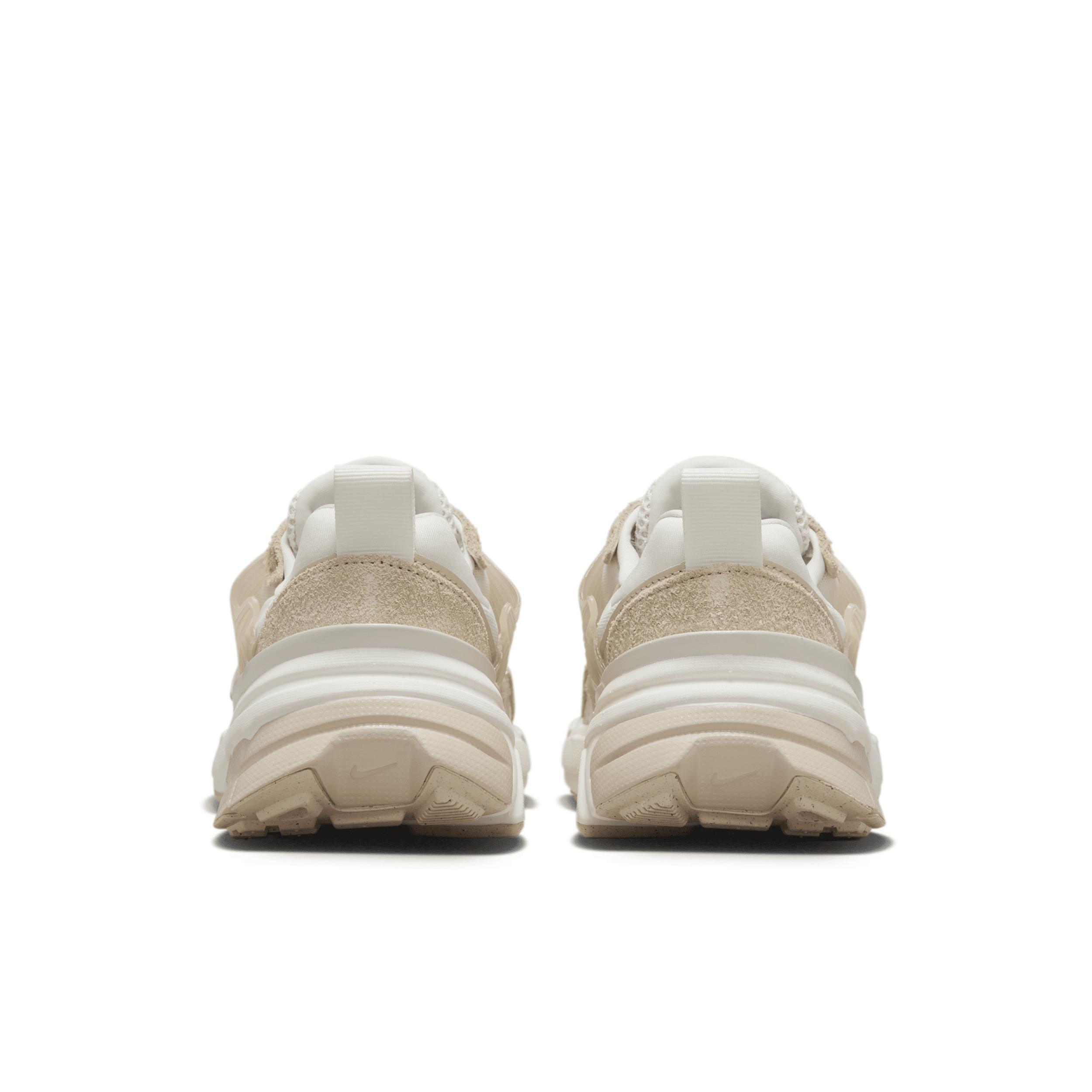 Nike Women's V2K Run Shoes Product Image