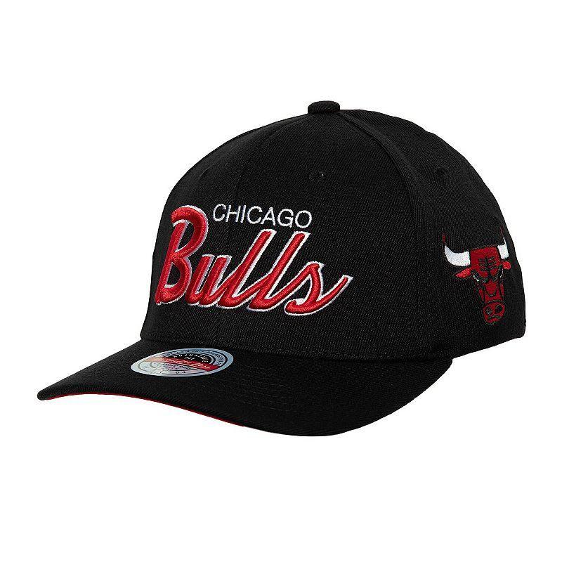 Mens Mitchell & Ness Chicago Bulls MVP Team Script 2.0 Stretch-Snapback Hat Product Image